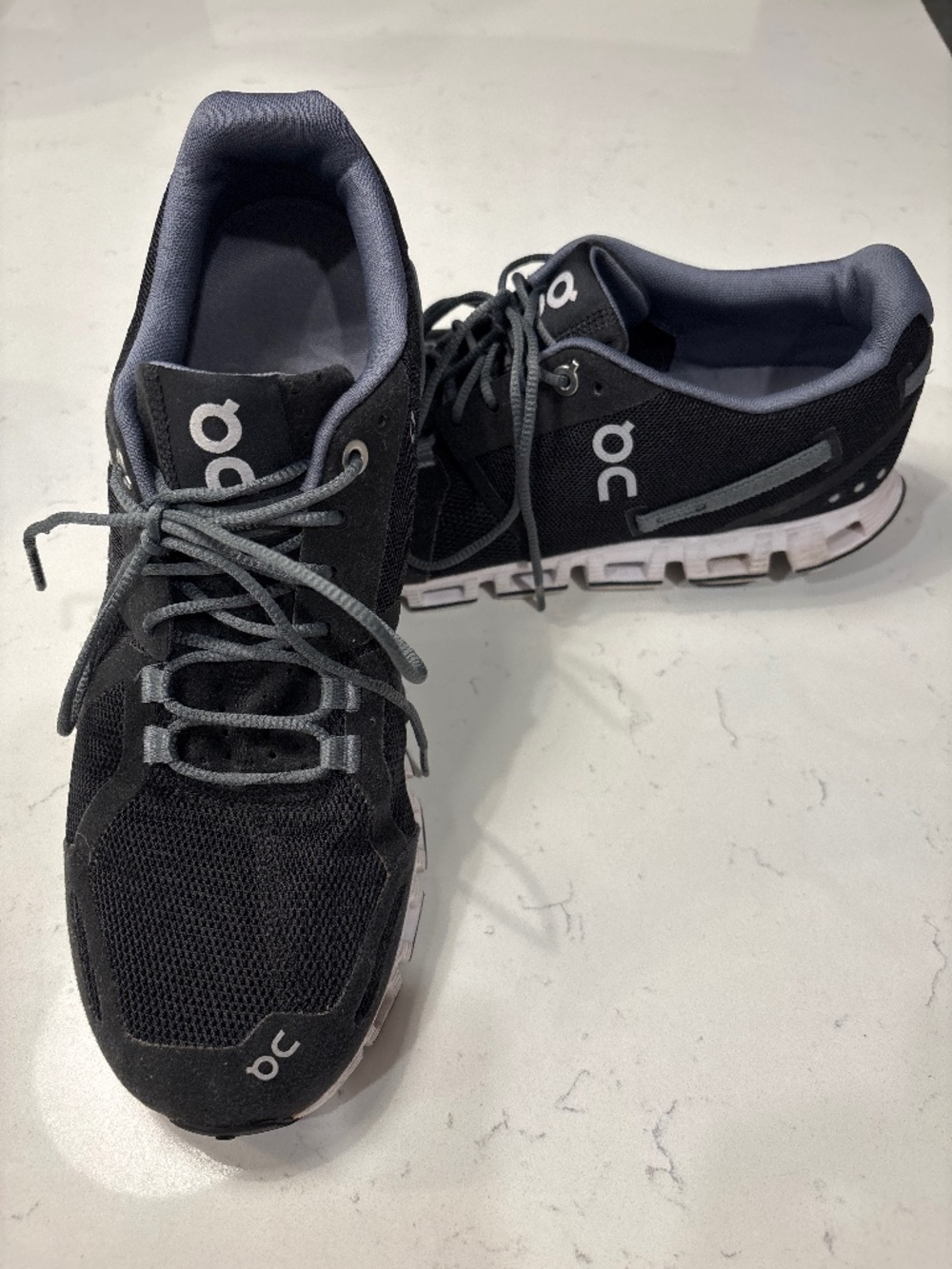 Women’s On Cloud 5 classic black running shoes size 10 - Picture 1 of 7